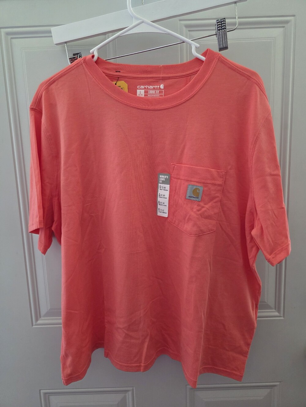 Carhartt Women's Pocket Tee in Coral Pink Size Large